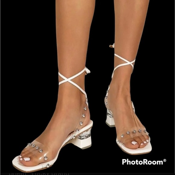 Brand new sandals - Picture 2 of 5